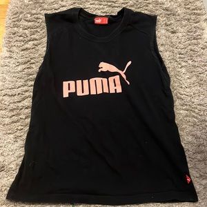 women’s size medium tank top